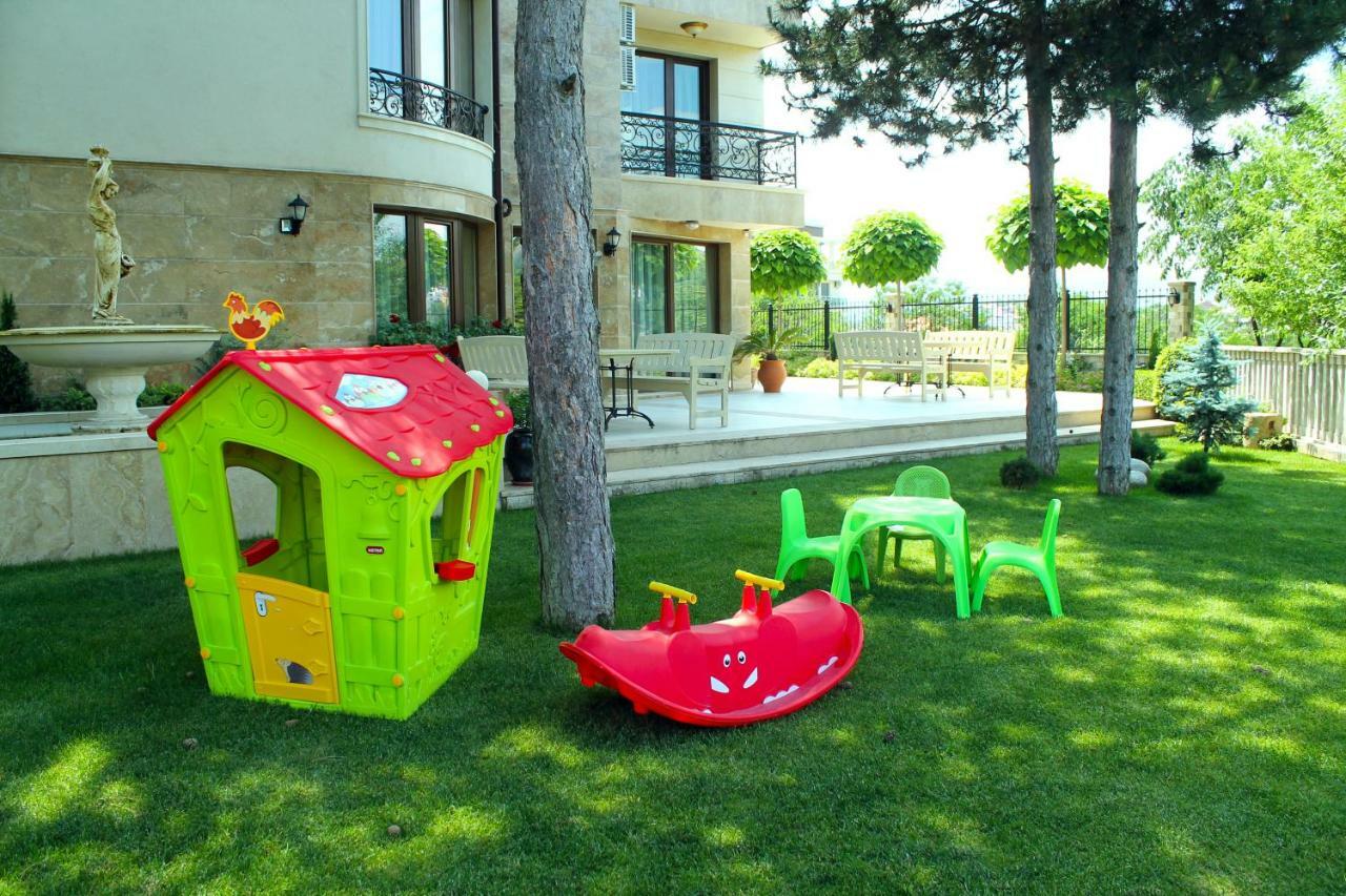 Garden Guest House Sandanski Exterior photo